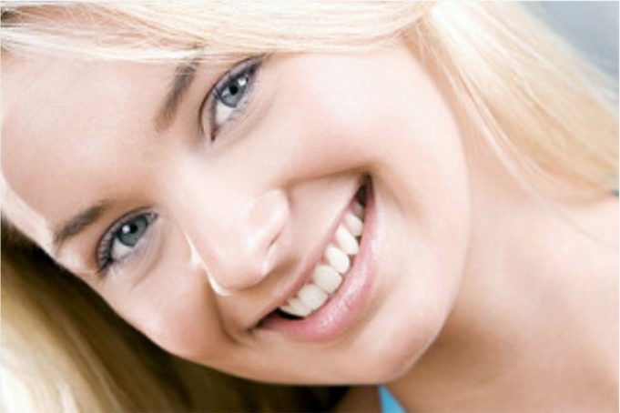 LOOK – Glowing & Glorious
